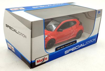 Метална кола Toyota Yaris GR 2021 - 1:24 Maisto 32909 