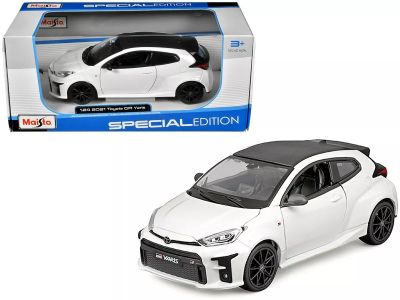 Метална кола Toyota Yaris GR 2021 - 1:24 Maisto 32909 бяла