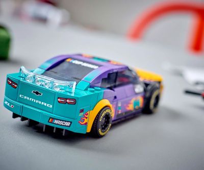 Конструктор LEGO Speed Champions 76935 NASCAR® Next Gen Chevrolet Camaro ZL1