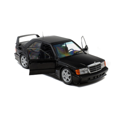 Метален автомобил Mercedes 190 Evo II SOLIDO 1:18 - 1801001