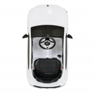 Акумулаторна кола Mercedes-AMG CLA 45 бял