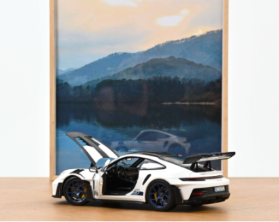 Метална кола Porsche 911 GT3 RS 2022 Norev 1:18 - 187353