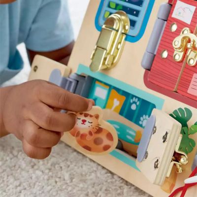 Образователна дървена дъска заключи и научи монтесори Hape H1111