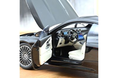 Метална кола Mercedes-Benz CLE Coupe 2024 Norev 1:18 - 183937