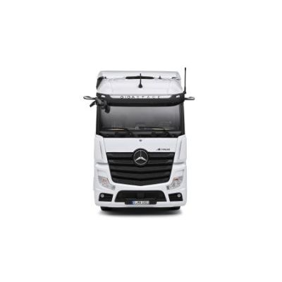 Метален камион влекач MERCEDES-BENZ ACTROS L 1:24SOLIDO 2400203