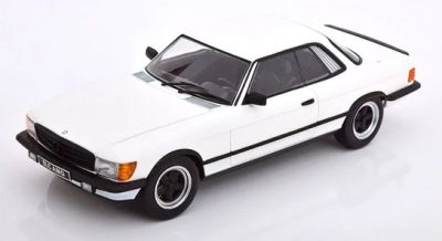 Метална кола Mercedes-Benz 500 SLC 6.0 AMG C107 1985 KK Scale 1:18 - 180892