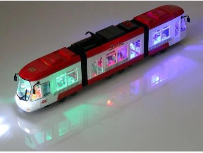 Детски музикален трамвай със звук и светлини червен