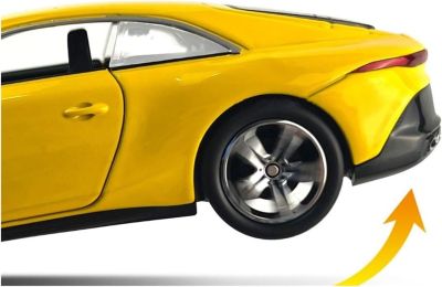 Метална кола Bentley Mullena със звук 1:32 червен