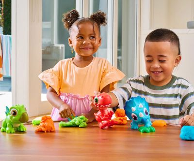 Малко яйце фигурка на динозавър син Zuru Dino Smashers 74116