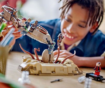 Конструктор LEGO Star Wars 75396 Пустинен скиф и ямата на сарлака