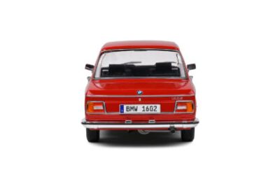 Метален автомобил BMW 1602 Red 1971 SOLIDO 1:18 - 1808601