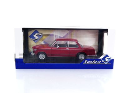 Метален автомобил BMW 1602 Red 1971 SOLIDO 1:18 - 1808601