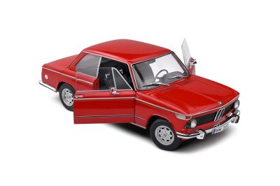 Метален автомобил BMW 1602 Red 1971 SOLIDO 1:18 - 1808601