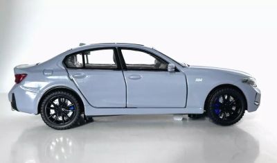 Метална кола BMW M320 със звук 1:32 