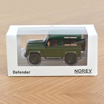 Металeн автомобил Land Rover Defender 1995 Jet-car 1/43 Norev 845108
