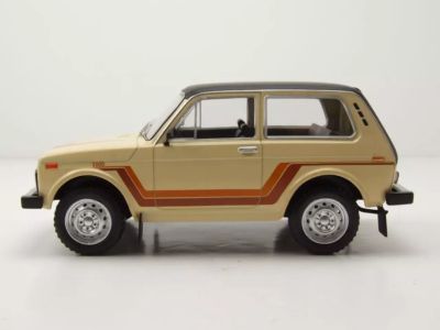 Метална кола Lada Niva 5000 Beige 1980 WHITE BOX 124224