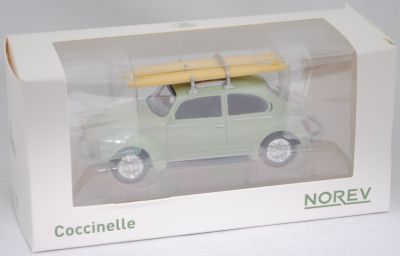 Металeн автомобил Volkswagen Beetle 1/43 Norev 430401