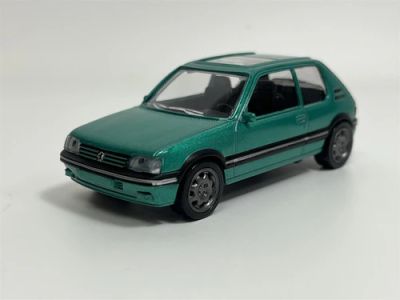 Металeн автомобил Peugeot 205 GTi 1992 1/43 Norev 471717
