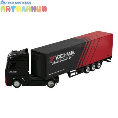 Метален камион с ремарке Mercedes Benz Actros Yokohama Bburago 1/43 