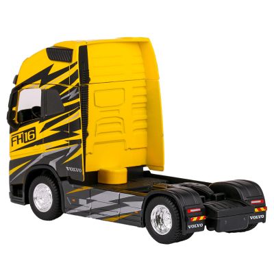 Метален камион Volvo FH16 Globetrotter 750 XXL Bburago 1/43 