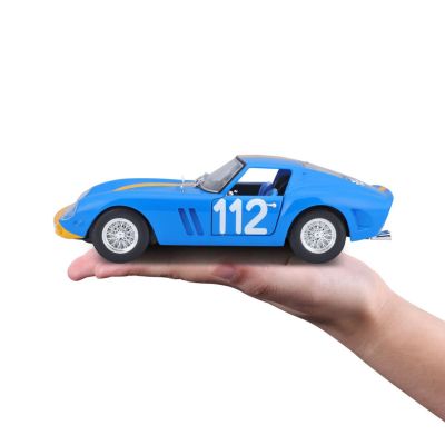 Метална кола Ferrari 250 GTO 1:24 Burago