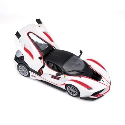 Метална кола Ferrari FXX K Bburago 1:24 