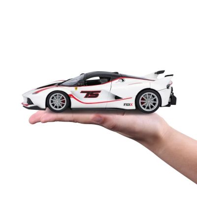 Метална кола Ferrari FXX K Bburago 1:24 