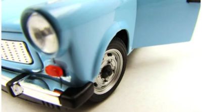 Метална кола Trabant 601 blue Welly 1:24