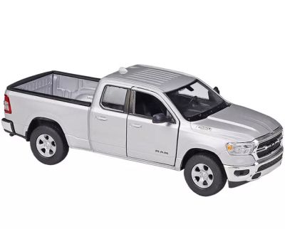 Метален джип пикап RAM 1500 Pickup 2019 Welly 1/27