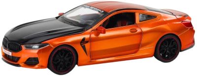 Метален автомобил БМВ М8 със звук и светлини 1/24 