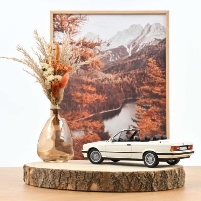 Метална кола BMW 325i Cabriolet 1991 Norev 1:18 - 183213