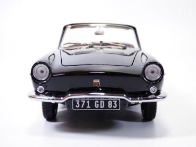 Метална кола Renault Floride 1961 Norev 1:18 - 185183