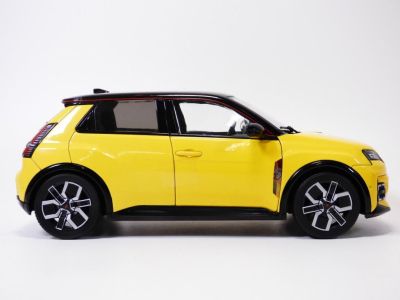 Метална кола Renault 5 E-Tech 100% Electrique 2024 Norev 1:18 - 185500
