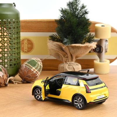 Метална кола Renault 5 E-Tech 100% Electrique 2024 Norev 1:18 - 185500