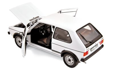 Метална кола VOLKSWAGEN Golf GTI 1977 Norev 1:18 - 188484