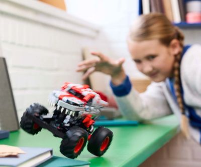 Конструктор LEGO Technic 42200 Monster Jam Thunderroarus с издърпване