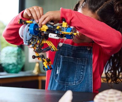 Конструктор LEGO Technic 42201 Дълбоководна изследователска подводница