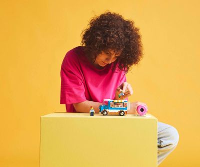 Конструктор Камион за понички LEGO City 60452 