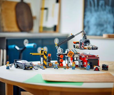 Конструктор LEGO City 60472 Автоморга с коли