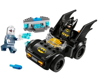 Конструктор LEGO DC Comics Super Batman 76301 Батман с Батмобила срещу Мистър Фрийз