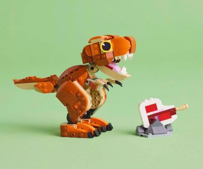Конструктор LEGO Jurassic World 76967 Малката Ийти Тиранозавър рекс