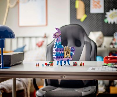 Конструктор Снабдителна лама LEGO Fortnite 77071 