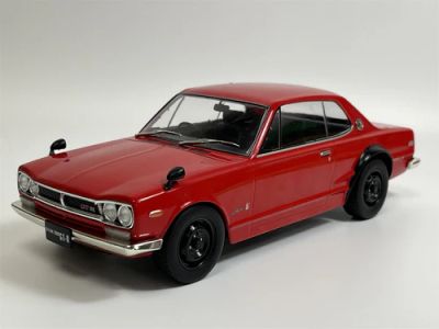 Метален автомобил Nissan Skyline GT-R KPGC10 Triple9 Collection 1:18 - T91800182