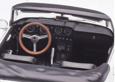 Метален автомобил Honda S800 Convertible 1966 Triple9 Collection 1:18 - T91800192