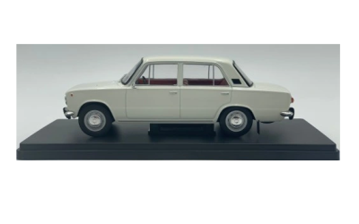 Метална кола Fiat 124 White 1970 WHITE BOX 124230