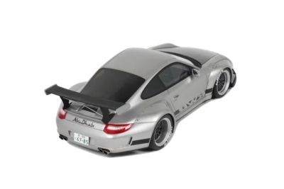 Умален модел Porsche 911 RWB Abu Dhabi Silver 2024 GT SPIRIT GT483 - 1:18