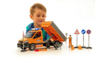 Бус пътно поддържане Mercedes-Benz Sprinter с шофьор Bruder 02677