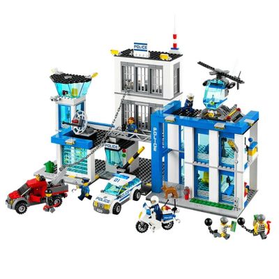 LEGO CITY Полицейски участък 60047 
