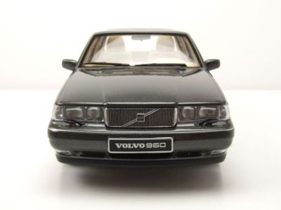 Метален автомобил Volvo 960 Green Metallic 1996 Triple9 Collection 1:18 91800300