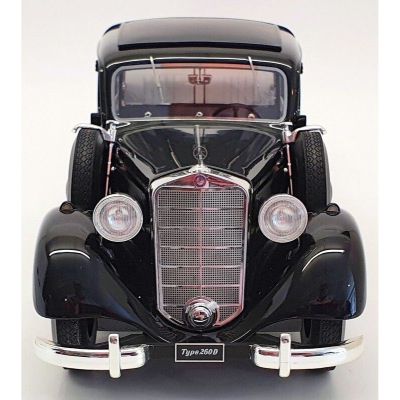 Метален автомобил Mercedes-Benz 260 D (W138) Pullman 1936 Triple9 Collection 1:18 9R1800103